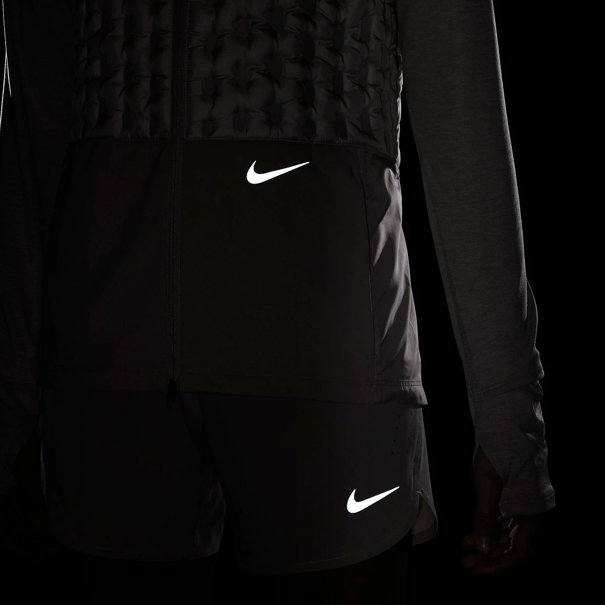 Nike ThermaFit ADV Downfill Weste Damen – Bild 8