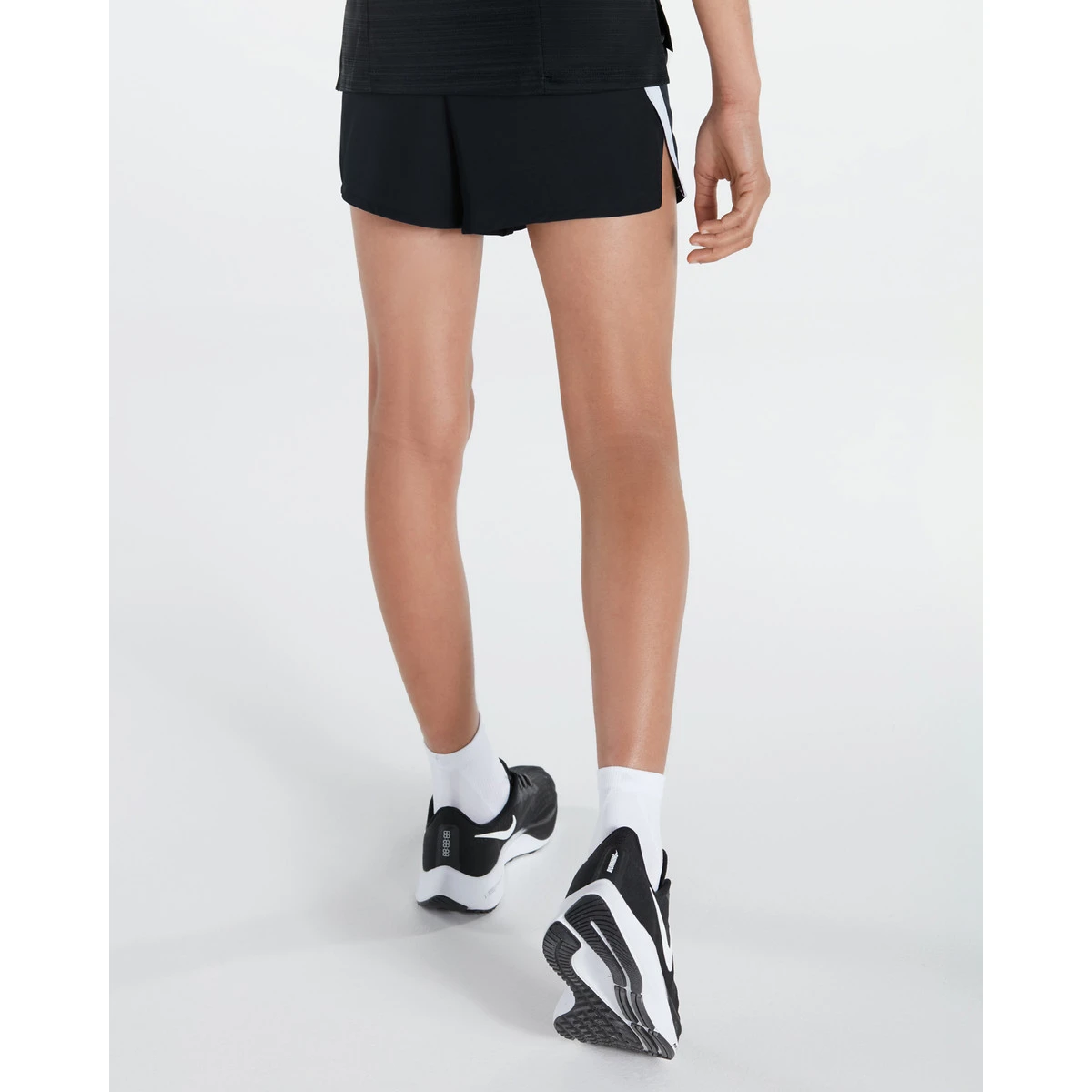 Nike Stock Fast 2'' Short Junior – Bild 5