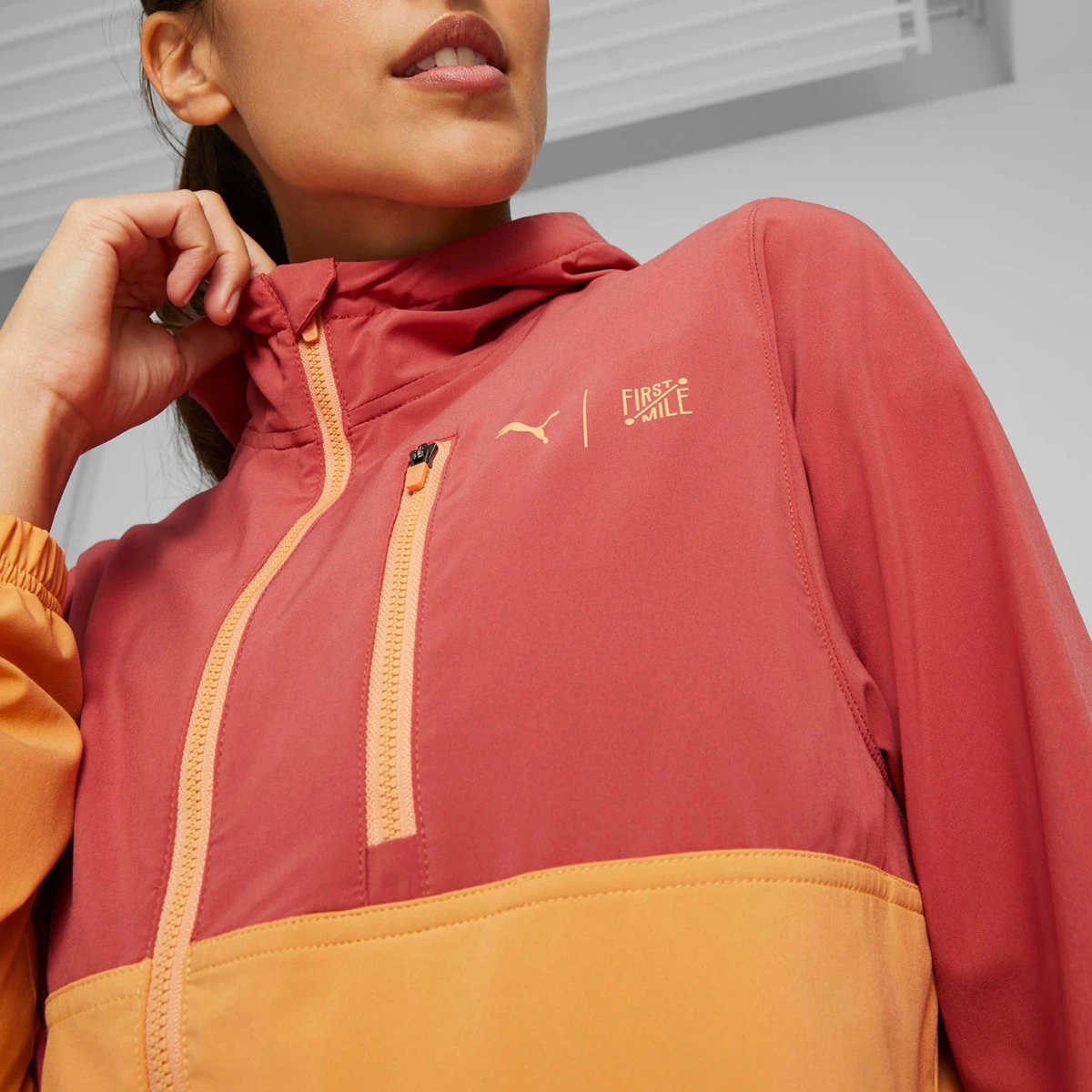 Puma First Mile Woven Jacke Damen – Bild 3