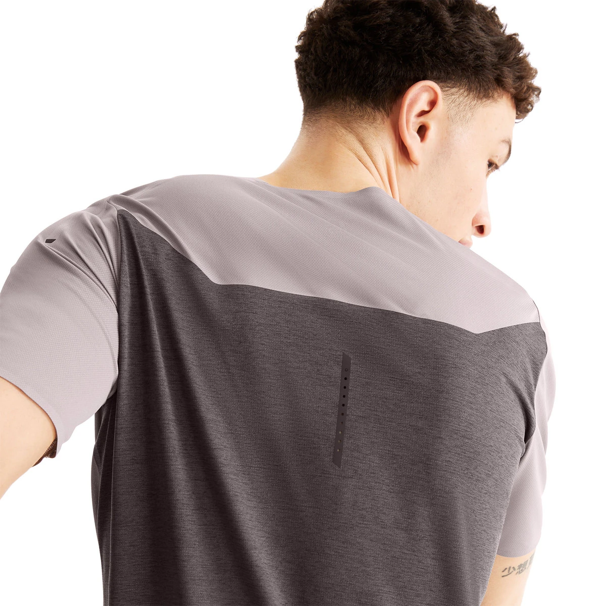 On Performance-T 2 Herren – Bild 5